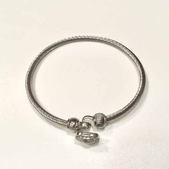 Cable Bracelet with Center Crystal - Picture 4 of 4